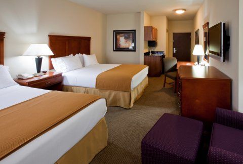 Express And By Ihg Hotel 3*